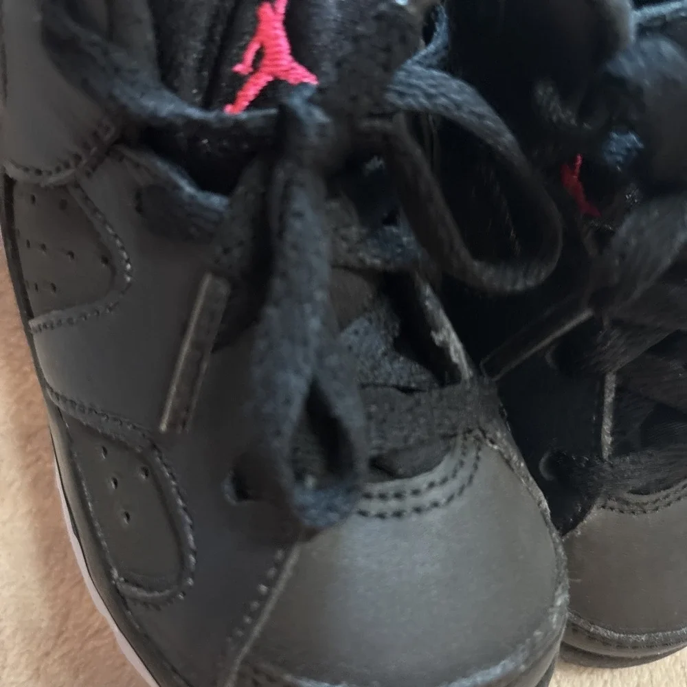 Jordon 6 Retro GT Black‎ Pink Logo SZ 7C